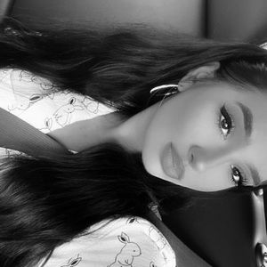 Meet your Posher, Marina